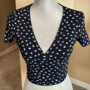 Brandy Melville wrap v-neck top